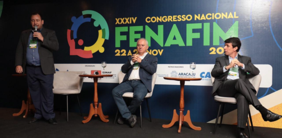 Palestra no Congresso da FENAFIM