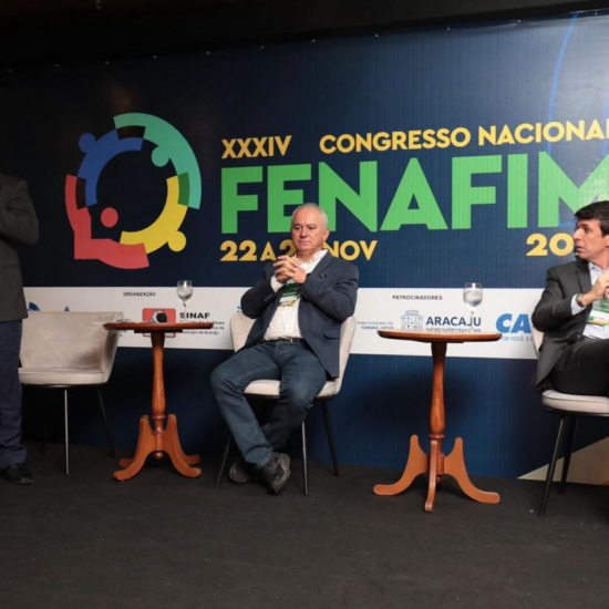 Palestra no Congresso da FENAFIM