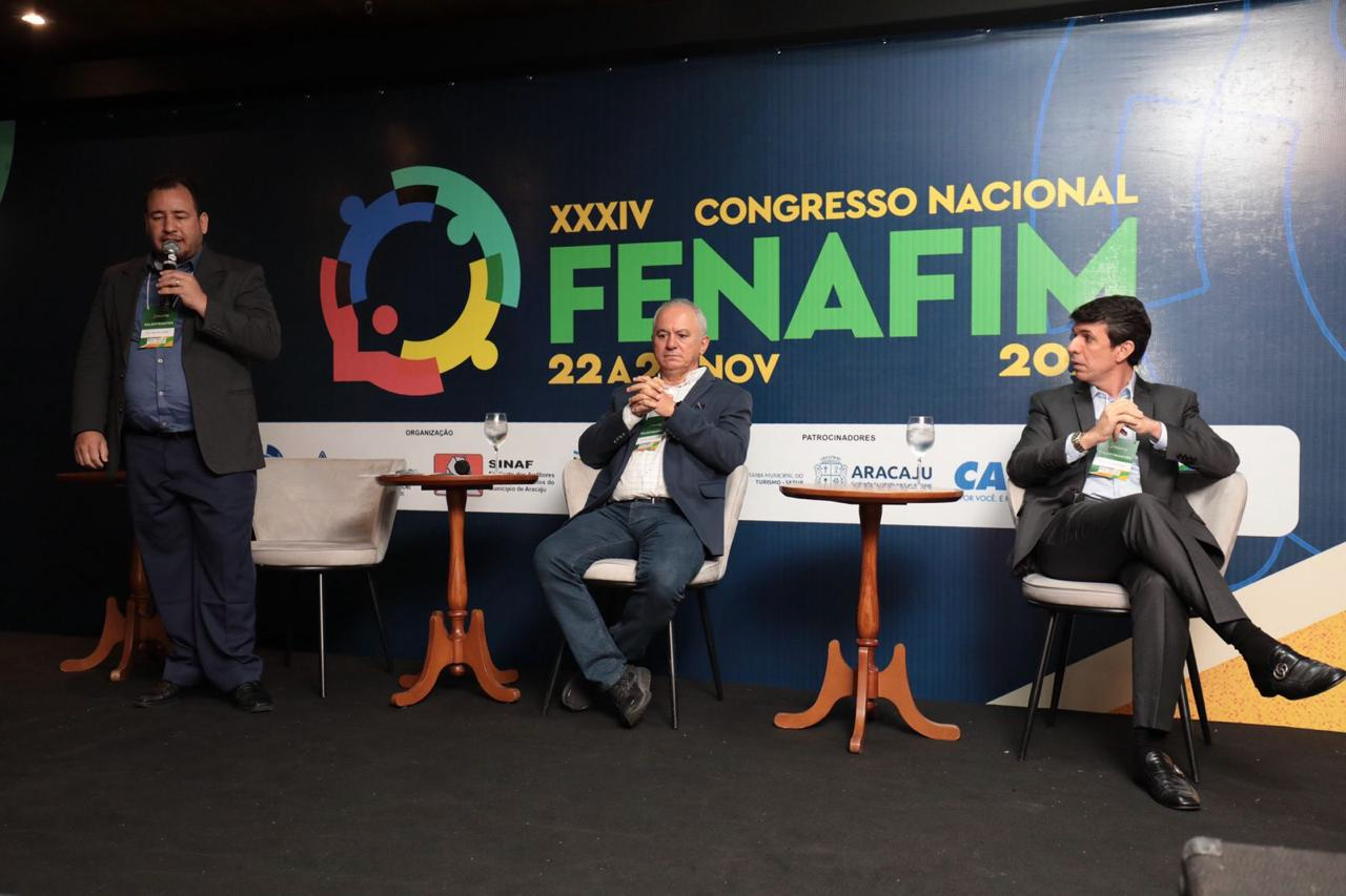 Palestra no Congresso da FENAFIM